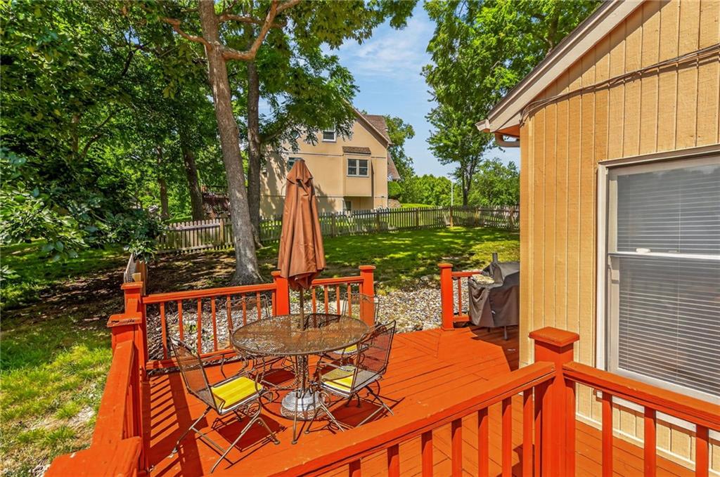 6511 Ridgeway Avenue Kansas City, MO 64133 - Photo 48 of 53