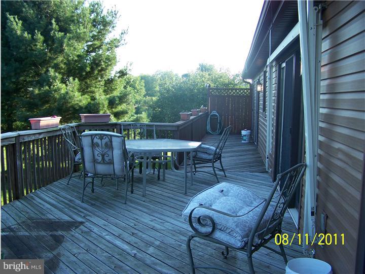 12 Nice Road Thornton, PA 19373 - Photo 14 of 16 Deck