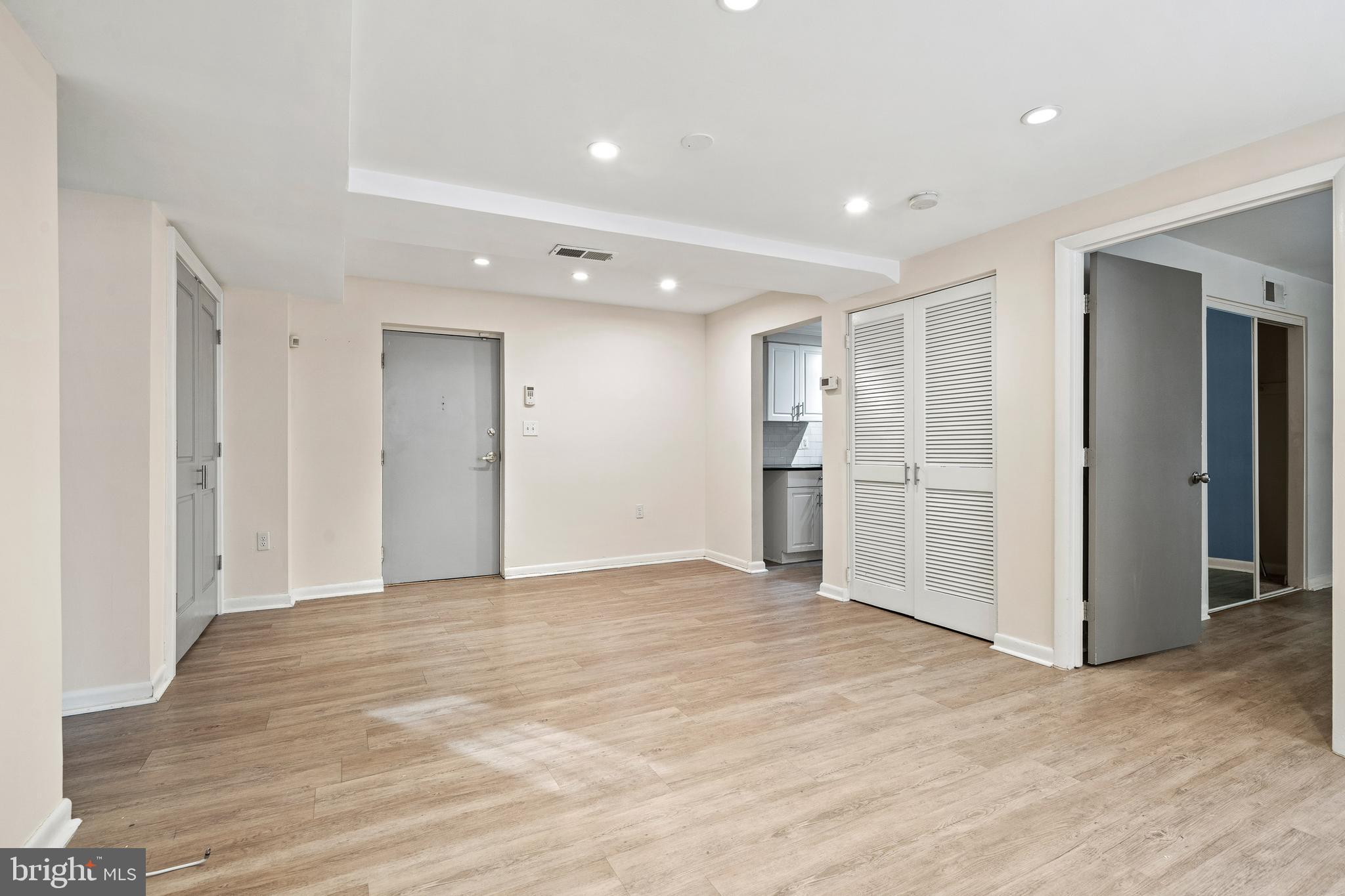 2633 Adams Mill Road Northwest, Unit B4 Washington, DC 20009 - Photo 11 of 24