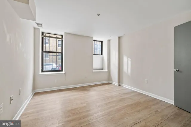 $2,550 | 2633 Adams Mill Road Northwest, Unit B4, Washington, DC 20009