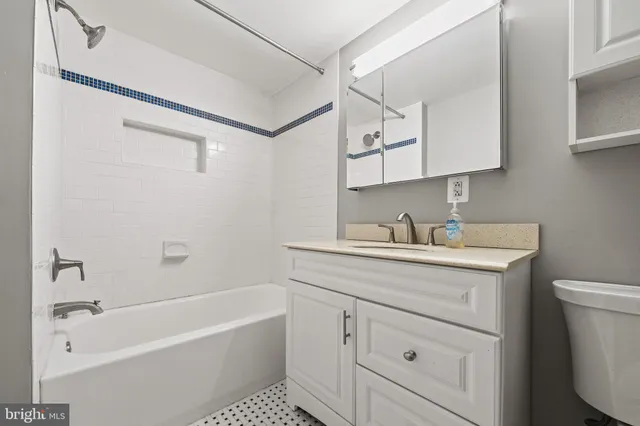 $2,550 | 2633 Adams Mill Road Northwest, Unit B4, Washington, DC 20009