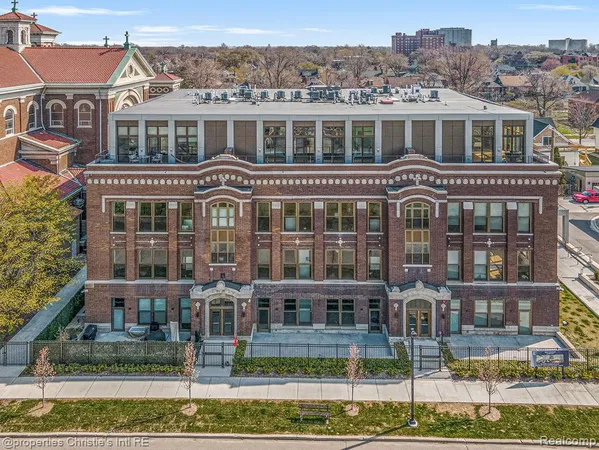 $399,900 | 1454 Townsend Street, Unit 206, Detroit, MI 48214