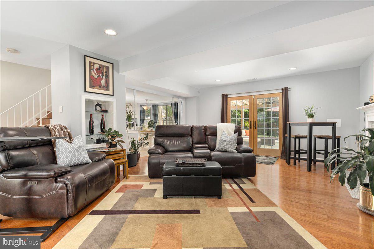 5515 Dunsmore Road Alexandria, VA 22315 - Photo 11 of 40 Gallery Image 11