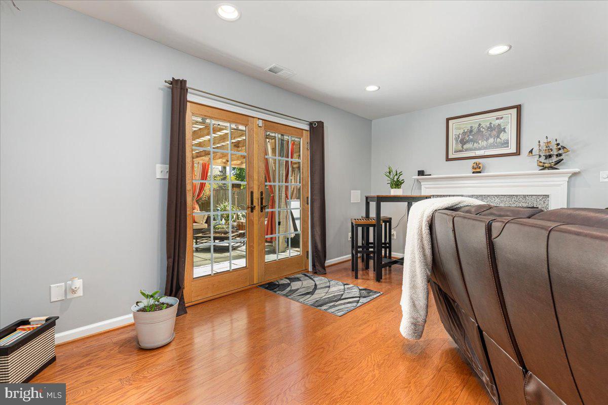 5515 Dunsmore Road Alexandria, VA 22315 - Photo 13 of 40 Gallery Image 13