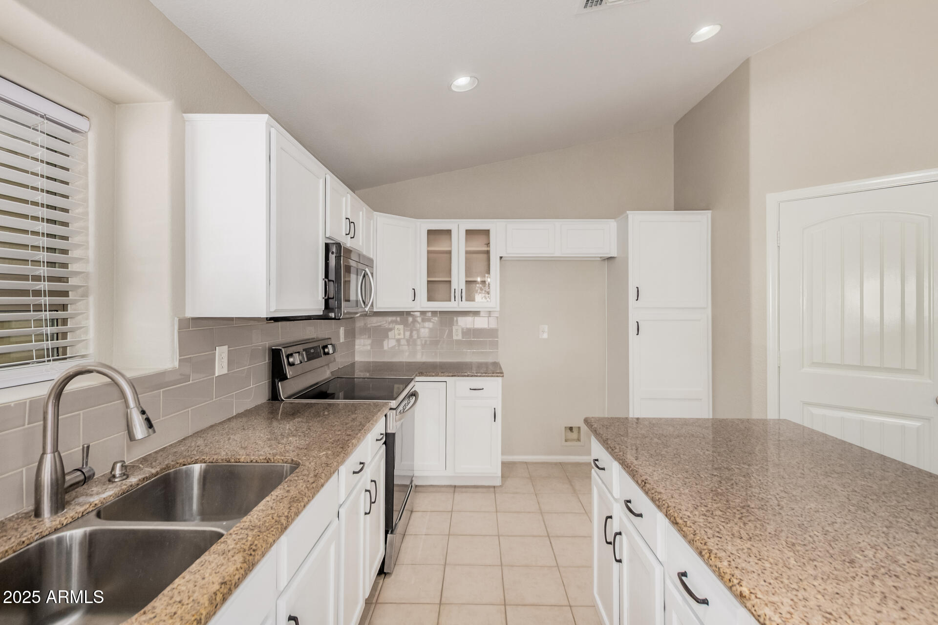 4830 West Ardmore Road Laveen, AZ 85339 - Photo 13 of 33 15 Ardmore