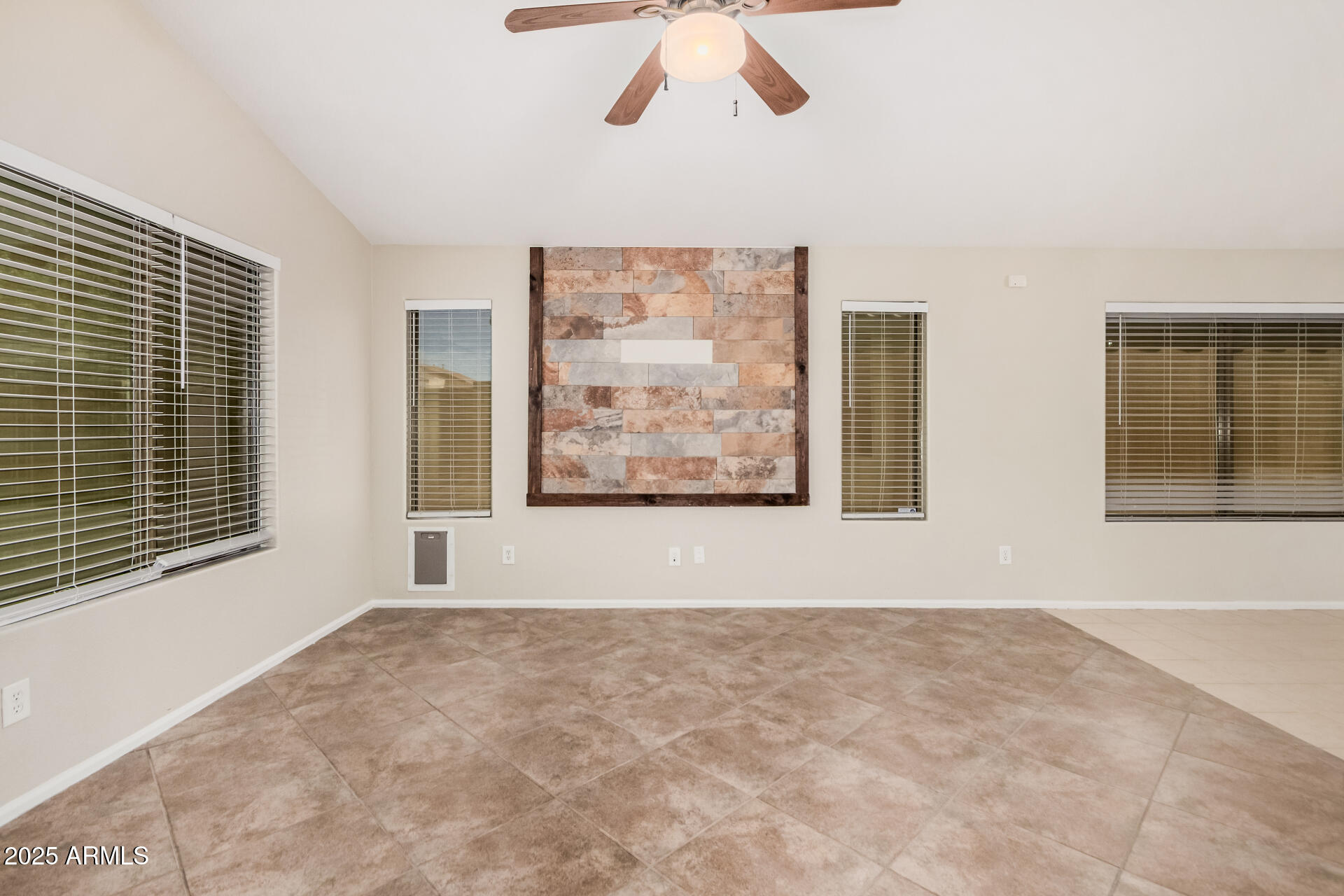 4830 West Ardmore Road Laveen, AZ 85339 - Photo 8 of 33 09 Ardmore