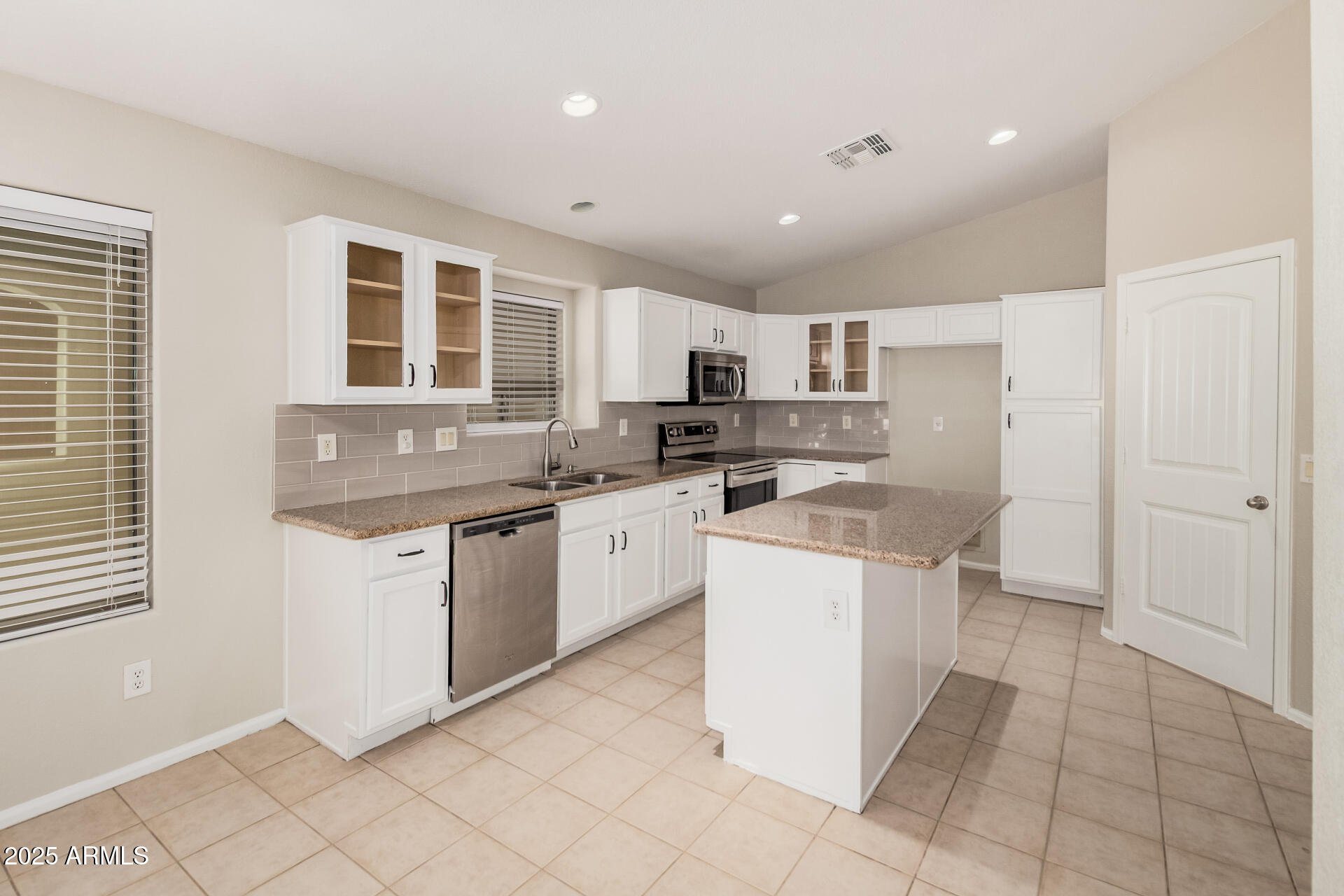 4830 West Ardmore Road Laveen, AZ 85339 - Photo 10 of 33 12 Ardmore