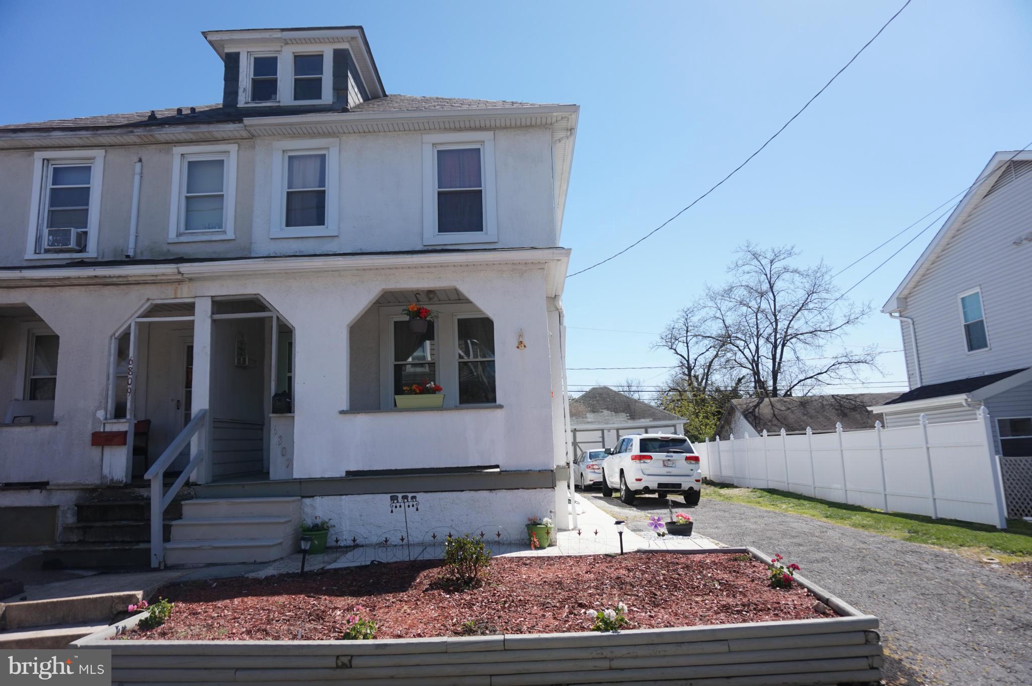 6807 Dunbar Road Baltimore, MD 21222 - Photo 2 of 30 Exterior (Front)