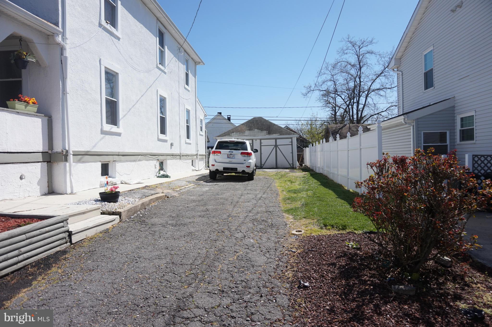 6807 Dunbar Road Baltimore, MD 21222 - Photo 11 of 30 Exterior (General)