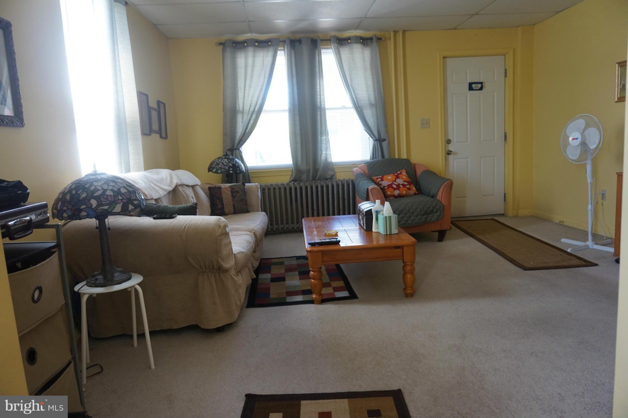 6807 Dunbar Road Baltimore, MD 21222 - Photo 3 of 30 Living Room