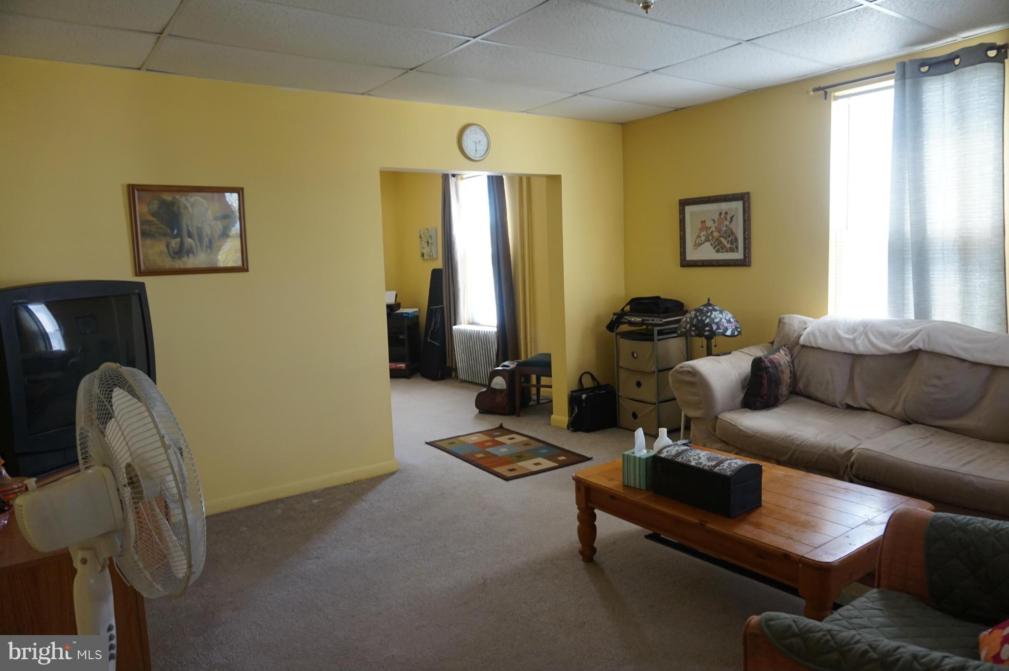 6807 Dunbar Road Baltimore, MD 21222 - Photo 5 of 30 Living Room
