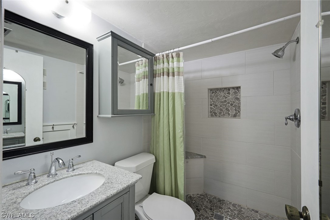 1241 Barrett Road, Unit 808 North Fort Myers, FL 33903 - Photo 12 of 24 Gallery Image 12