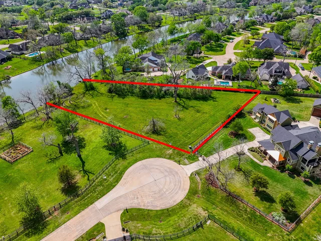 $625,000 | 30602 Lower Oxbow Trace, Fulshear, TX 77441