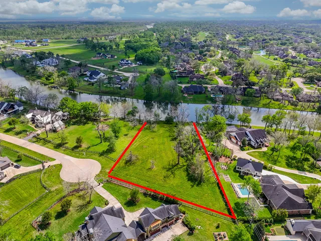 $625,000 | 30602 Lower Oxbow Trace, Fulshear, TX 77441