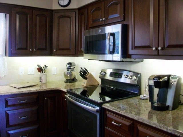 230 Harvester Road Canton, IL 61520 - Photo 8 of 35 Gallery Image 8