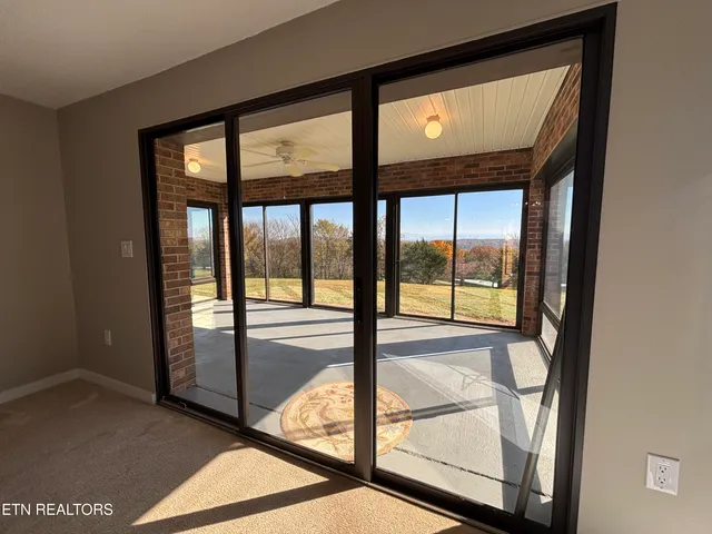 $315,000 | 6208 Mountain Park Drive, Unit 8, Knoxville, TN 37918