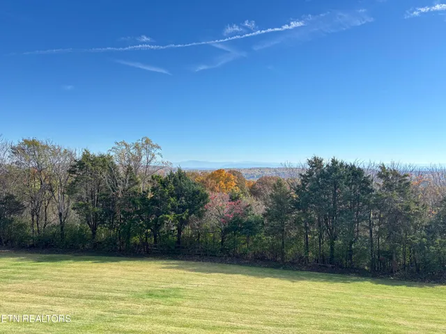 $315,000 | 6208 Mountain Park Drive, Unit 8, Knoxville, TN 37918