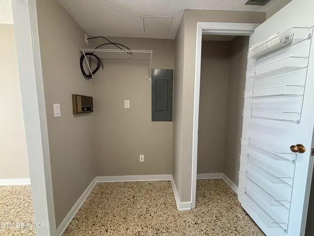 $315,000 | 6208 Mountain Park Drive, Unit 8, Knoxville, TN 37918