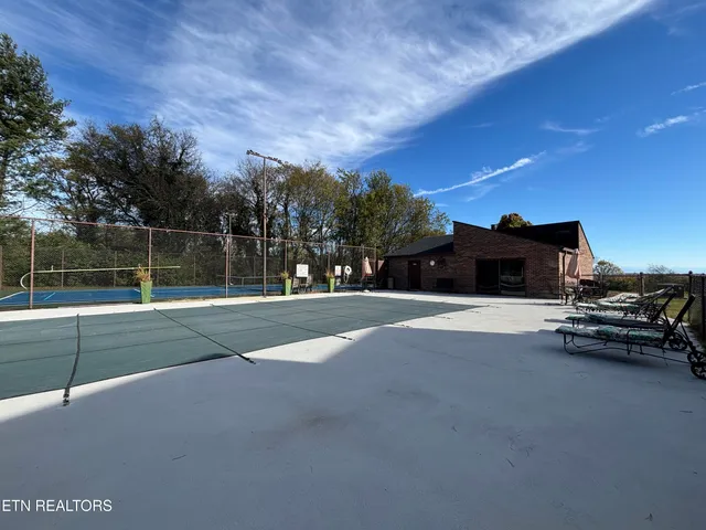 $315,000 | 6208 Mountain Park Drive, Unit 8, Knoxville, TN 37918