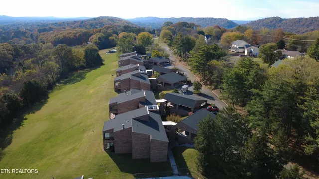 $315,000 | 6208 Mountain Park Drive, Unit 8, Knoxville, TN 37918