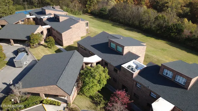 $315,000 | 6208 Mountain Park Drive, Unit 8, Knoxville, TN 37918