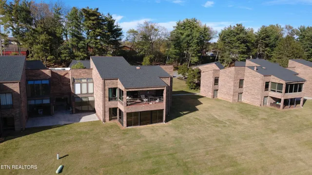 $315,000 | 6208 Mountain Park Drive, Unit 8, Knoxville, TN 37918