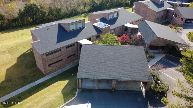 $315,000 | 6208 Mountain Park Drive, Unit 8, Knoxville, TN 37918