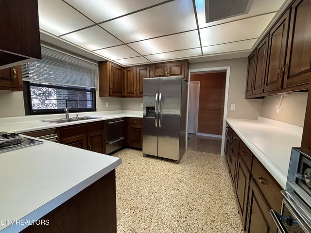 $315,000 | 6208 Mountain Park Drive, Unit 8, Knoxville, TN 37918