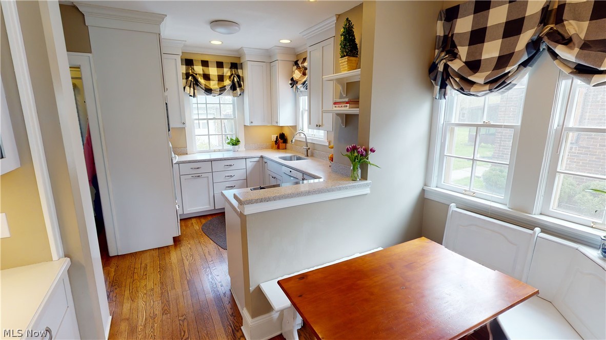 3123 Warrington Road Cleveland, OH 44120 - Photo 6 of 19