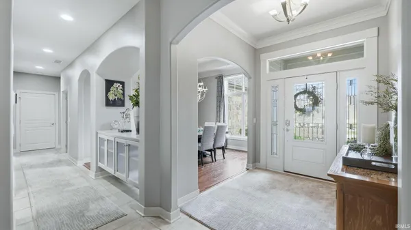 $469,900 | 15725 Golden Eagle Cove, Huntertown, IN 46748