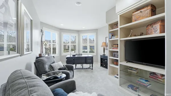 $469,900 | 15725 Golden Eagle Cove, Huntertown, IN 46748