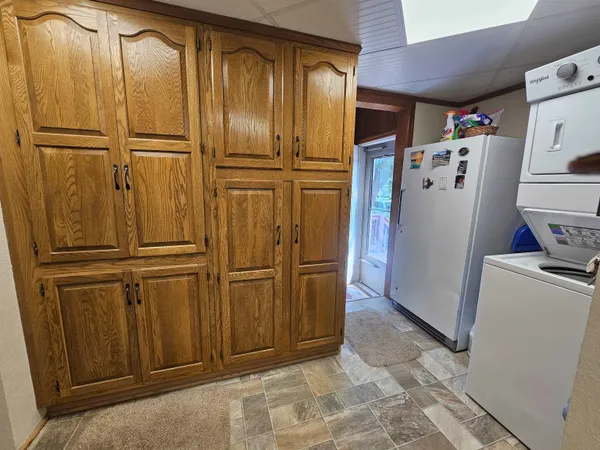 $274,500 | 520 Obie Sue Avenue, Worland, WY 82401