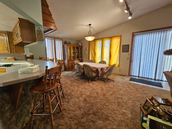 $274,500 | 520 Obie Sue Avenue, Worland, WY 82401