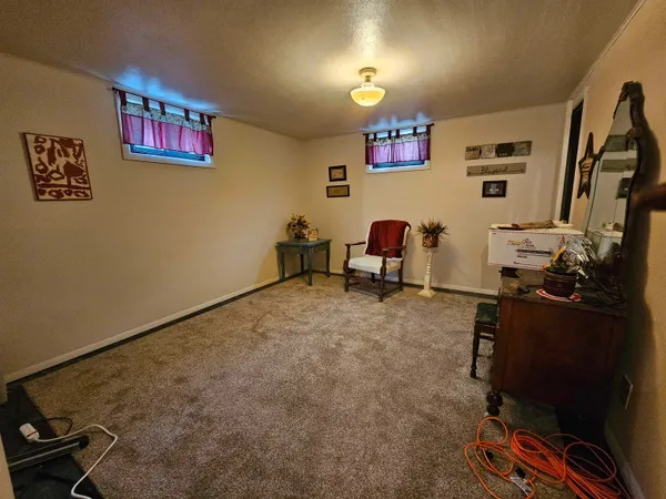 $274,500 | 520 Obie Sue Avenue, Worland, WY 82401