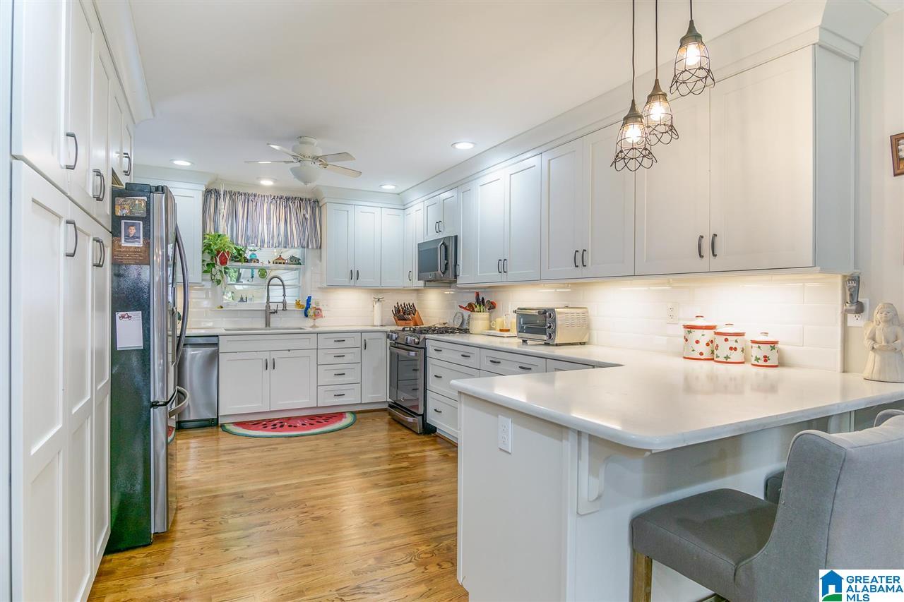 433 Shades Crest Road Birmingham, AL 35226 - Photo 16 of 50
