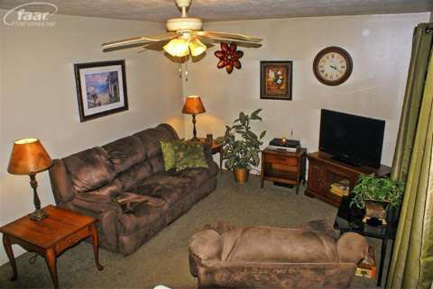 9038 South Nichols Road Gaines, MI 48436 - Photo 3 of 12 20376959-2.JPG