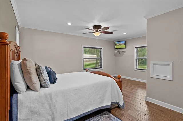 a view of an entryway with a window