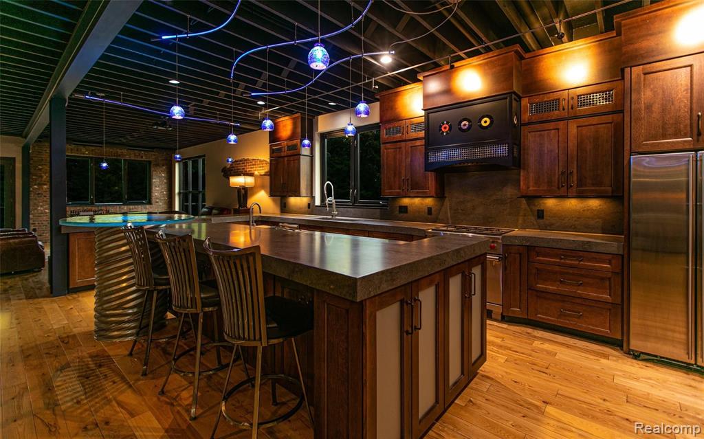 630 Walker Road Leonard, MI 48367 - Photo 5 of 40 Gallery Image 5