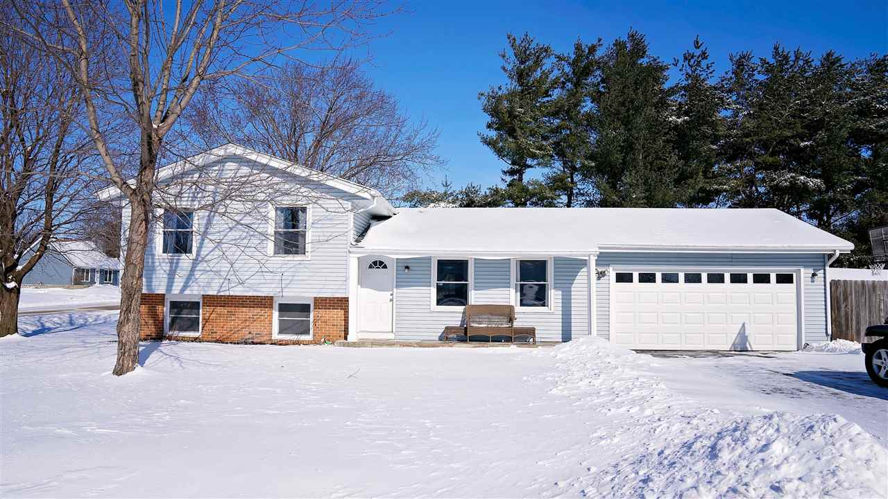 4952 Crown Point Road Roscoe, IL 61073 - Photo 1 of 25 Gallery Image 1