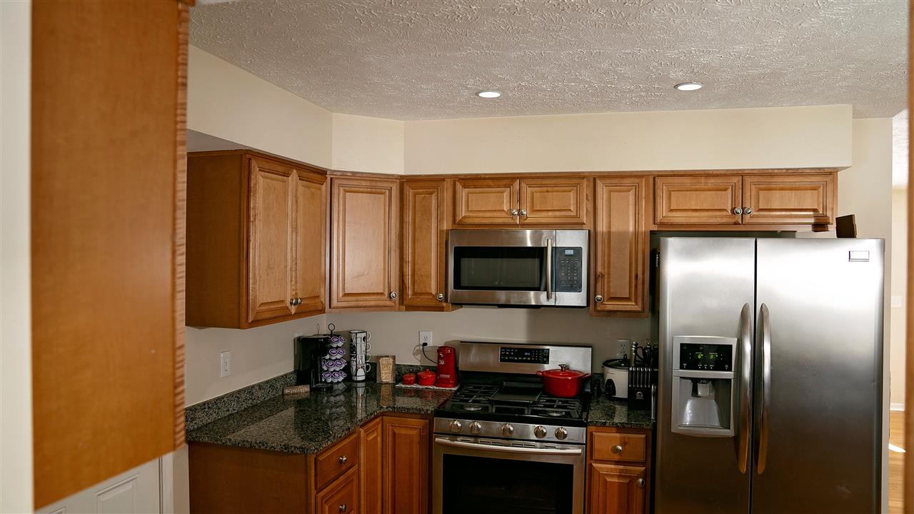 4952 Crown Point Road Roscoe, IL 61073 - Photo 7 of 25 Gallery Image 7