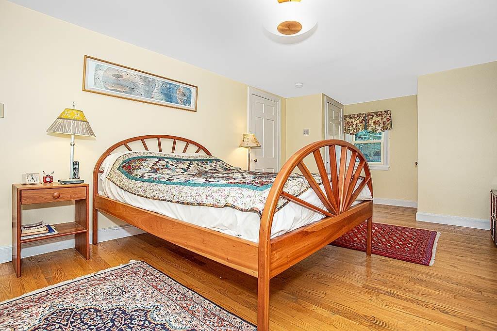 37 Emerson Road Winchester, MA 01890 - Photo 16 of 35 Gallery Image 16
