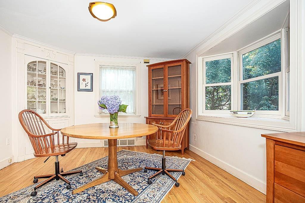 37 Emerson Road Winchester, MA 01890 - Photo 7 of 35 Gallery Image 7