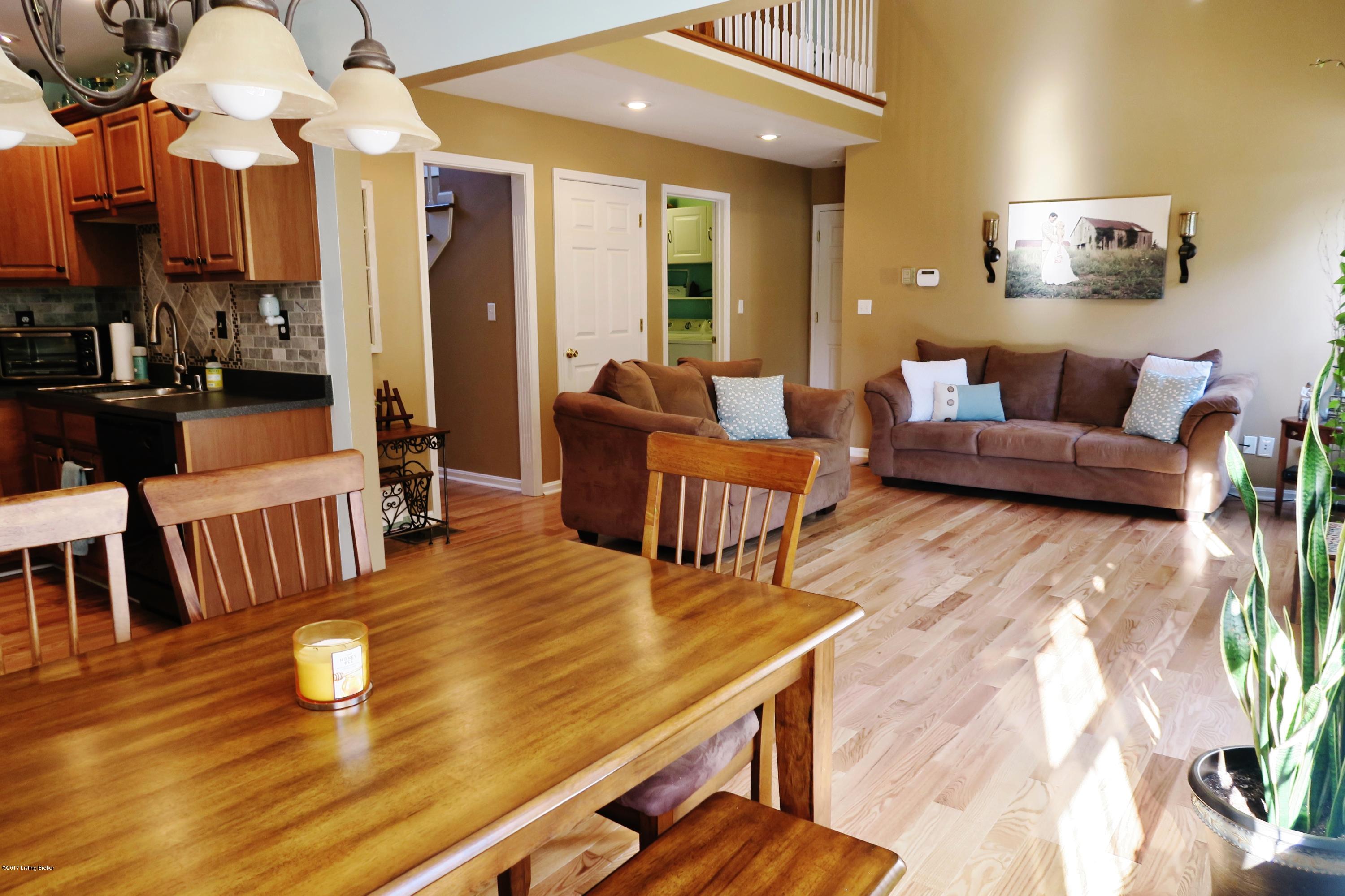 10015 Rimfire Road Louisville, KY 40291 - Photo 16 of 56 Great room