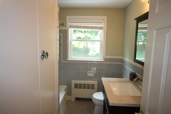 51 Ridgewood Road Milton, MA 02186 - Photo 11 of 17 Gallery Image 11