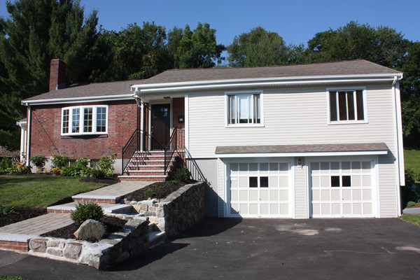 51 Ridgewood Road Milton, MA 02186 - Photo 2 of 17 Gallery Image 2