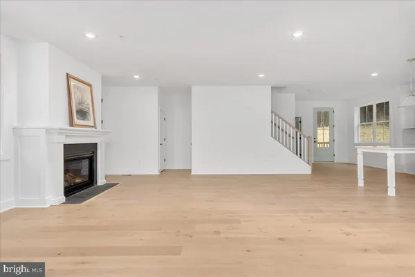 a view of livingroom with fireplace