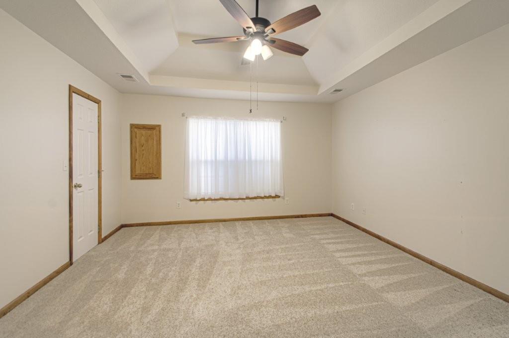 603 Southwest Creek Ridge Drive . Grain Valley, MO 64029 - Photo 11 of 26 Gallery Image 11