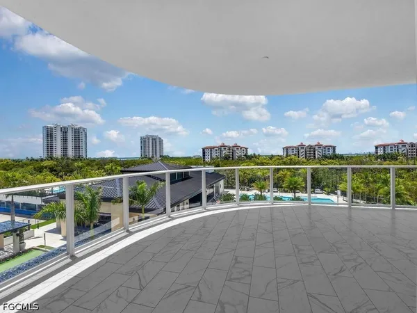 $9,900 | 4810 Pelican Colony Boulevard, Unit 401, Bonita Springs, FL 34134