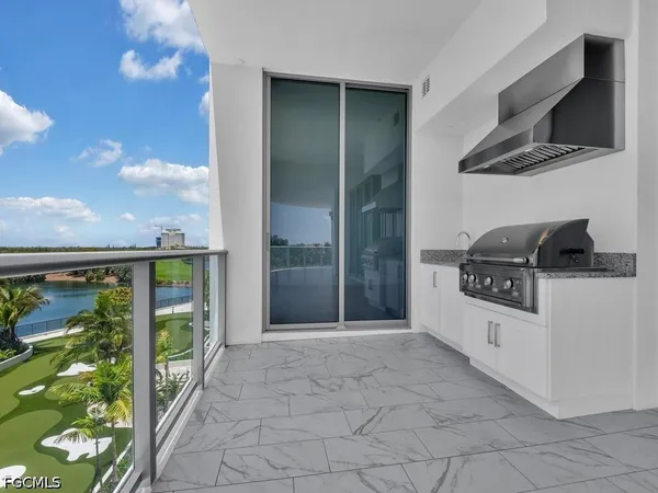 $9,900 | 4810 Pelican Colony Boulevard, Unit 401, Bonita Springs, FL 34134