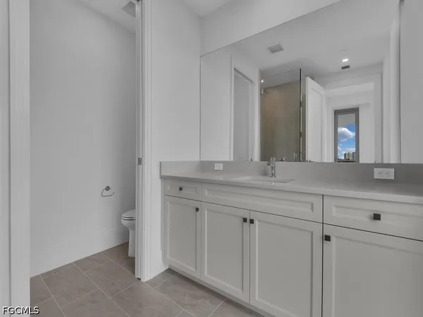 $9,900 | 4810 Pelican Colony Boulevard, Unit 401, Bonita Springs, FL 34134